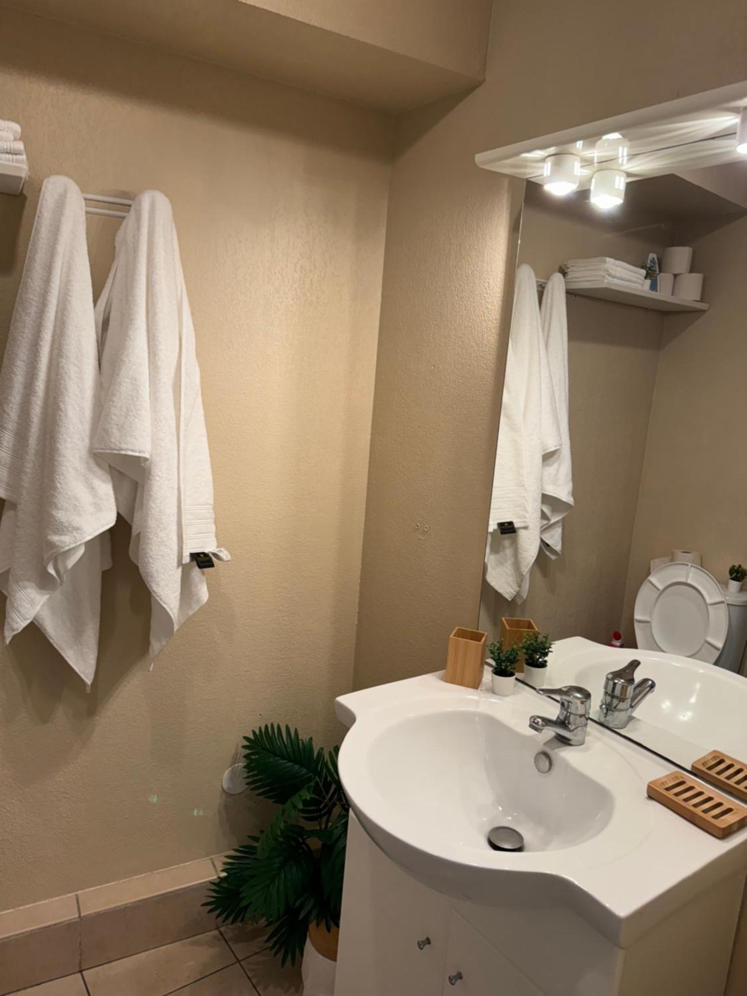 Studio Confortable Avec Vue Ницца Экстерьер фото